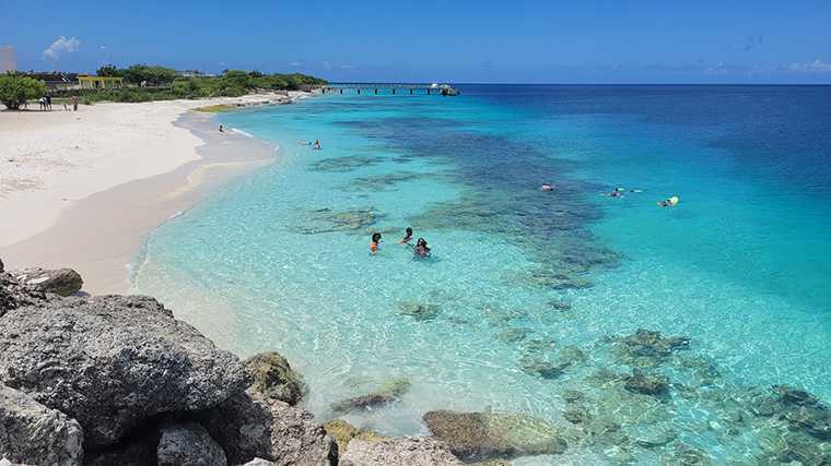 Te Amo Beach, vlak bij Kralendijk.