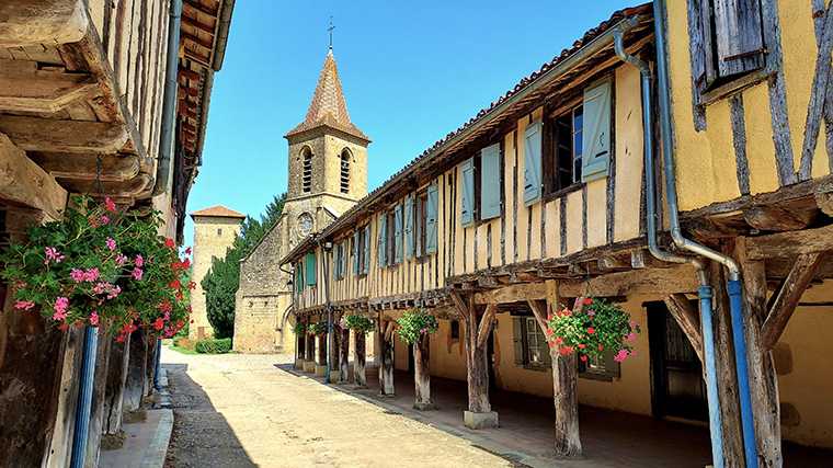 Het middeleeuwse stadje Tillac.