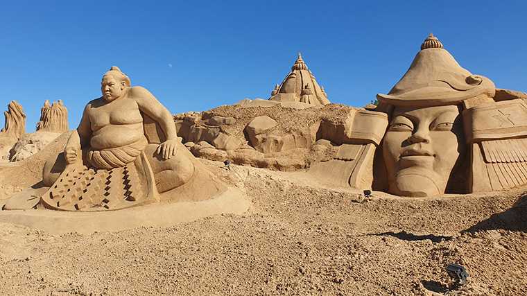 De expositie in Sand City verandert ieder jaar.