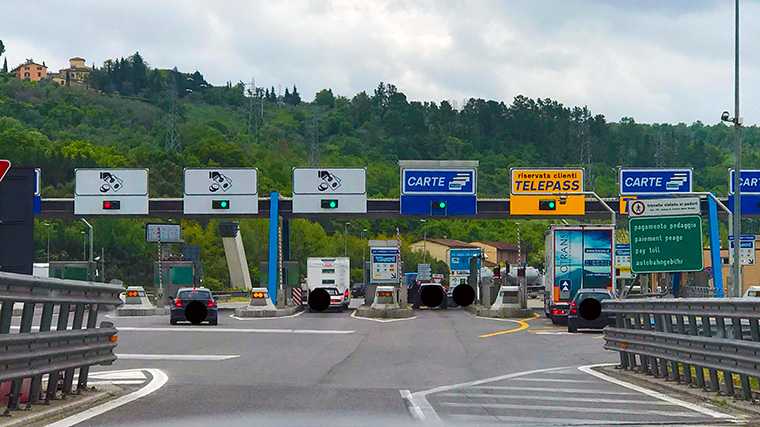 Tolpoorten op de Autostrada.