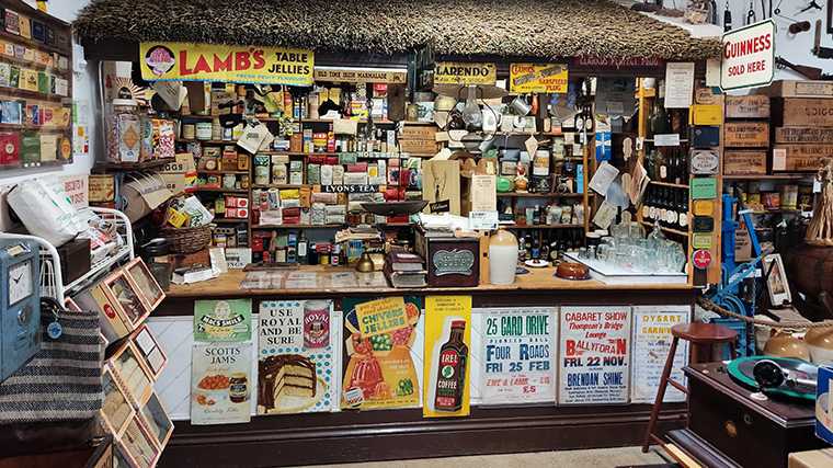 Nostalgie viert hoogtij in het Derryglad Folk and Heritage Museum.