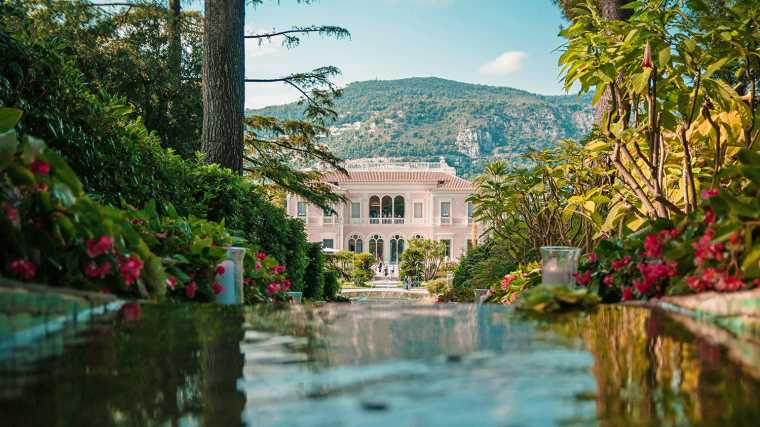 Les jardins de la Villa Ephrussi au Cap Ferrat sont magnifiques.