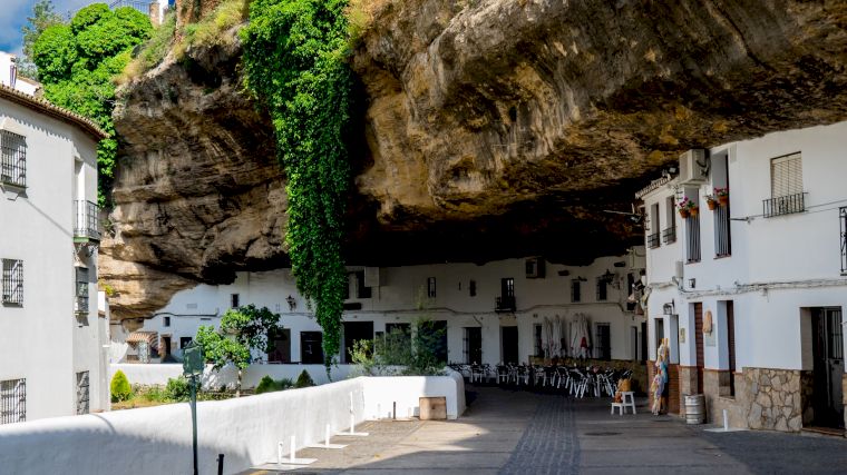 Setenil de las Bodegas