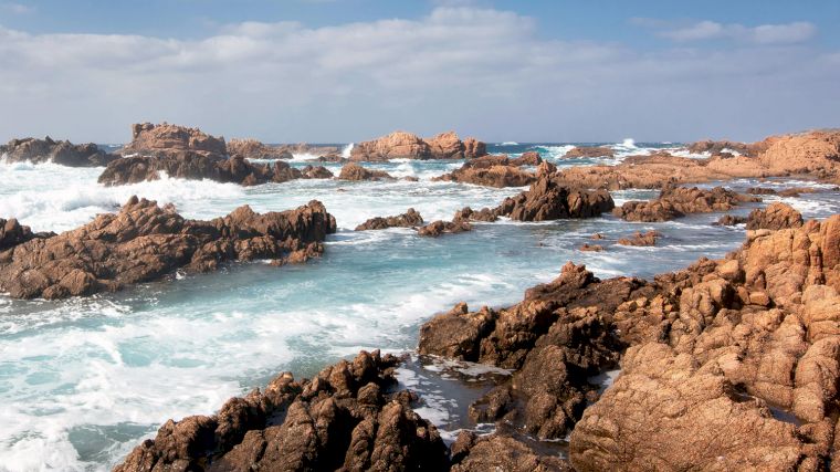 De grillige rotskust bij Costa Paradiso op Sardinië