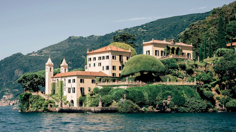 Villa del Balbianello kun je alleen te voet of per boot bereiken.