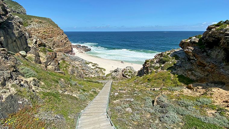 Het pad naar Diaz Beach op het Kaapse Schiereiland.