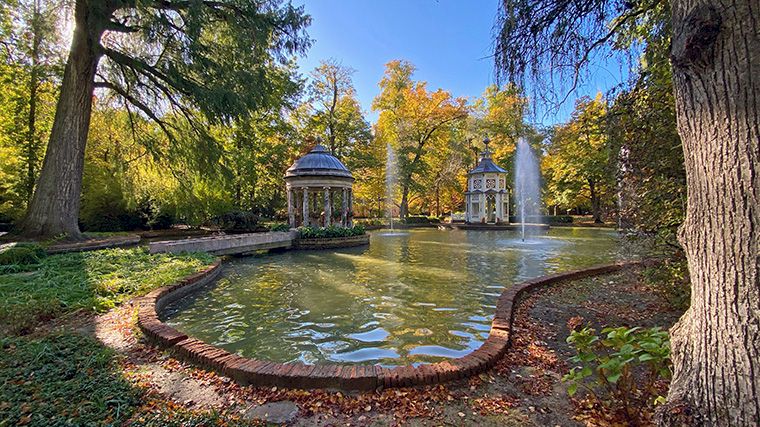 Niet alleen het paleis in Aranjuez is prachtig, ook de tuinen eromheen.