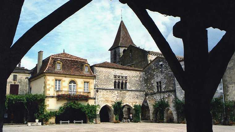 Het dorpje Monpazier in de streek Périgord bij Bergerac.
