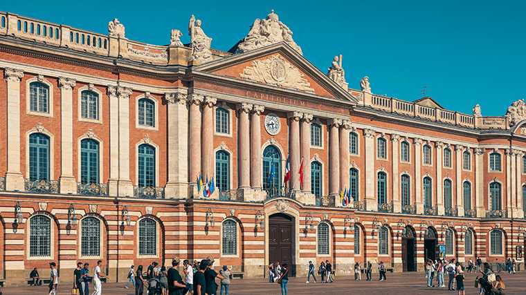 Het imposante Capitole aan het gelijknamige plein in Toulouse.