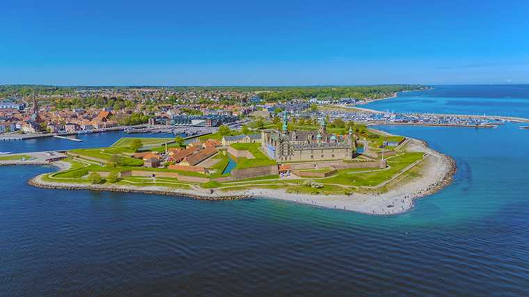 Het kasteel Kronborg bij Helsingør ten noorden van Kopenhagen.