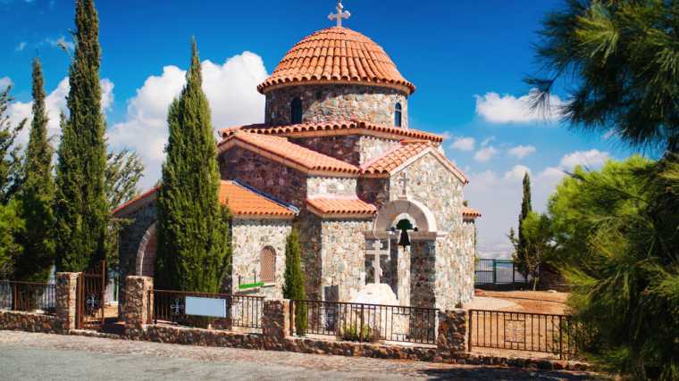 Het klooster Stavrovouni, net buiten Larnaca.