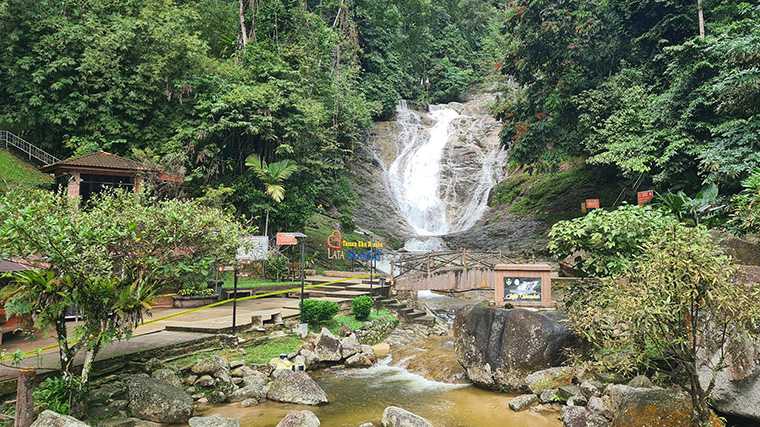 Lata Iskandar waterval, Maleisië.