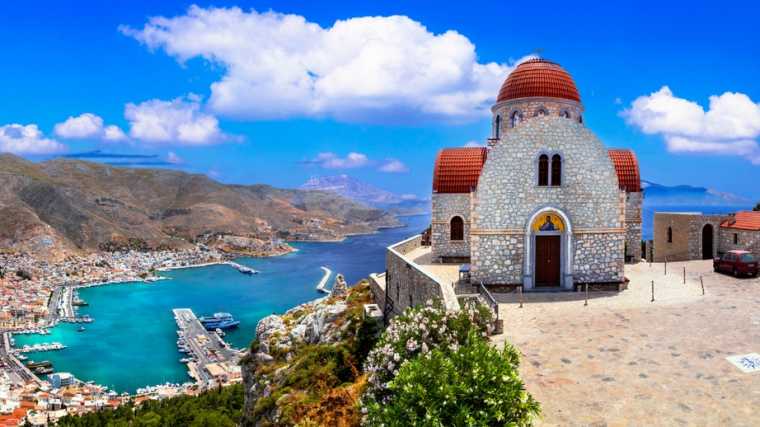 Het eiland Kalymnos, op een half uurtje varen van Kos.