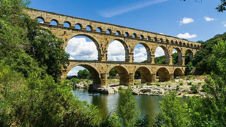 Pont du Gard.