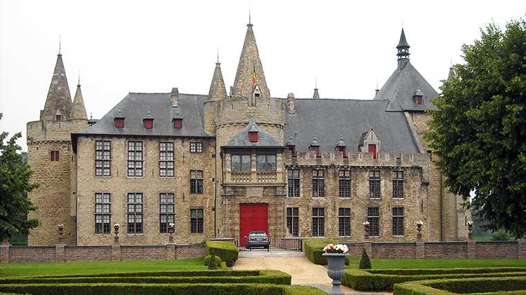 Het kasteel van Laarne in de Scheldevallei.