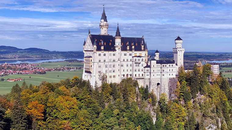 Het sprookjeskasteel Neuschwanstein in Duitsland.