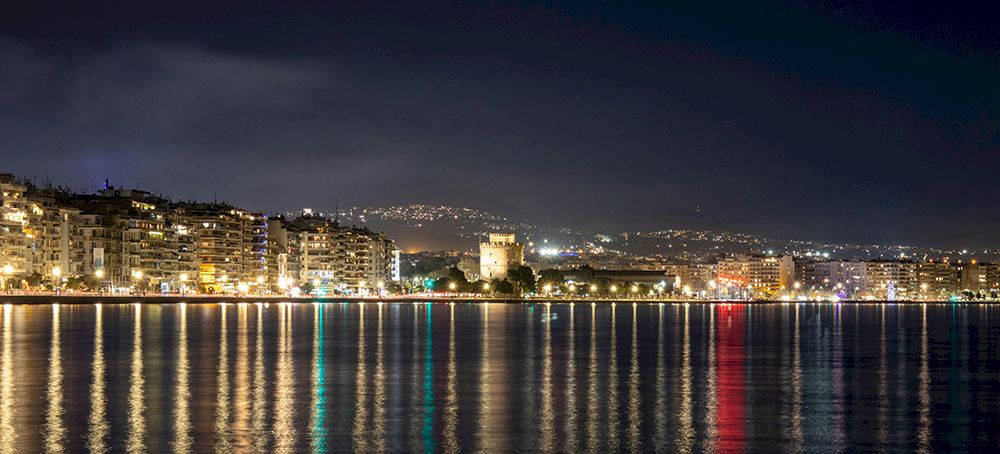 Thessaloniki bij nacht
