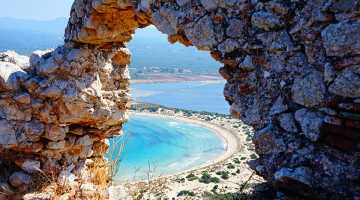 Auto huren in Athene: combineer met Peloponnesos